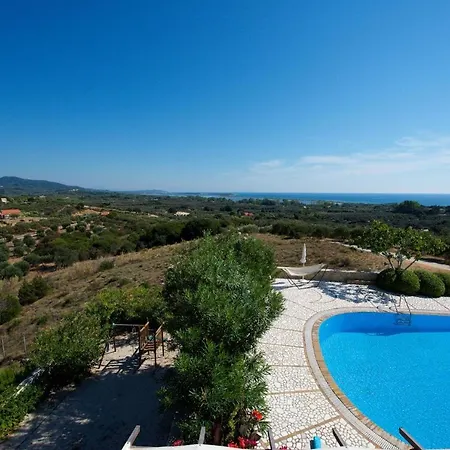 Sleeps 8 With Pool And Air Con Villa Halikounas
